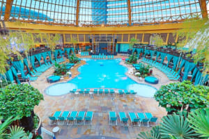 Harrah's Resort Atlantic City Hotel & Casino Pool