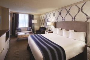 Harrah's Kansas City Hotel & Casino suite