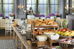 Hilton London Hyde Park Dining