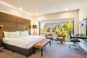 Hotel Indigo Melbourne on Flinders Guest Room