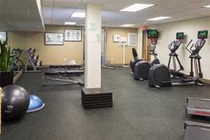 Holiday Inn Miami Beach-Oceanfront Fitness