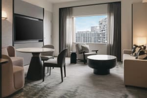 Hilton Singapore Orchard Suite