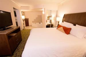 Hilton Garden Inn Saskatoon Downtown Room