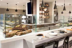 Hyatt Regency Los Angeles International Airport Dining