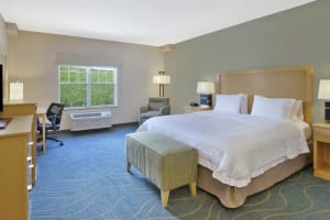 Hampton Inn Bar Harbor Room