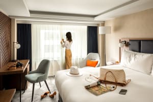 Hilton London Metropole Bedroom