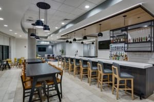 Hyatt House Portland/Beaverton H Bar