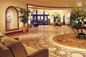 Hyatt Regency Huntington Beach Resort and Spa Lobby