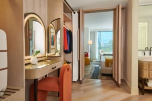 Virgin Hotels Las Vegas, Curio Collection by Hilton Chamber Queen