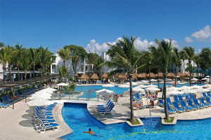Riu Yucatan Pool