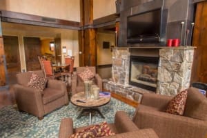 Hampton Inn & Suites Tahoe-Truckee Lobby