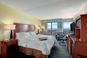 Hampton Inn Lake Havasu City Room