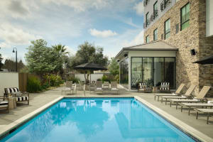 Hotel Centro Sonoma Wine Country, Tapestry Collection Hilton Outdoor Pool