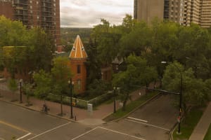Holiday Inn Express Edmonton Downtown