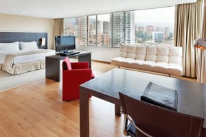 Holiday Inn Express & Suites Medellin Guest Room
