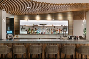 Hyatt Centric Waikiki Beach Bar
