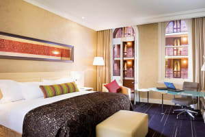 InterContinental Melbourne The Rialto Guest Room
