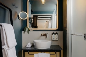 Hotel Indigo Brisbane City Centre Bathroom