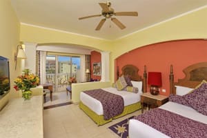 Iberostar Selection Rose Hall Suites Guest Room