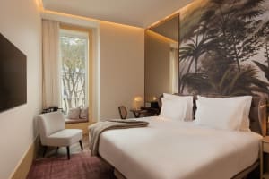 The Ivens, Autograph Collection Guestroom