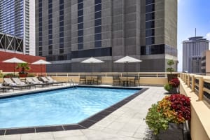 JW Marriott New Orleans Swimming Pool
