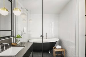 Kimpton Everly Hotel bathroom