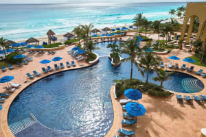 Kempinski Hotel Cancun Outdoor Pool