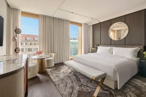 Koenigshof, a Luxury Collection Hotel, Munich Deluxe Guestroom