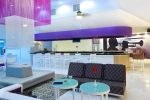 Krystal Cancun Bar