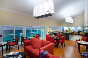 Krystal Cancun Lounge