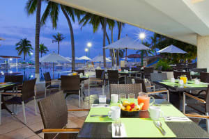 Krystal Ixtapa Dining