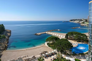 Le Meridien Beach Plaza