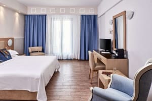 Lagos Mare Boutique Hotel