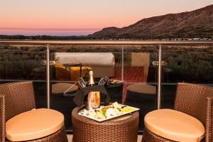 Crowne Plaza Alice Springs Lasseters Al Fresco Dining
