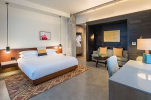 The Hi-Lo, Autograph Collection Corner Room