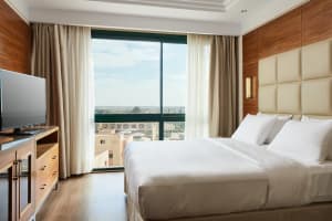 Hilton Pyramids Golf Safari Superior Suite