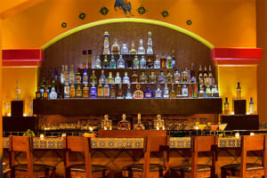 La Quinta Resort & Club, Curio Collection by Hilton Bar