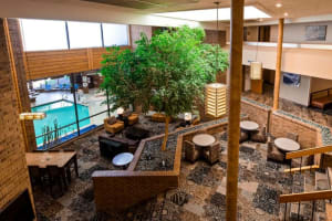 Best Western Plus Landmark Inn Lobby