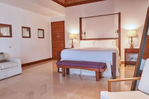 Las Verandas Hotel & Villas Room