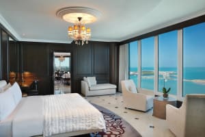 Le Meridien Mina Seyahi Beach Resort & Waterpark Suite
