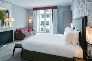Maison Astor Paris, Curio Collection by Hilton Guestroom