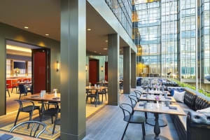 The Marquette Hotel, Curio Collection by Hilton