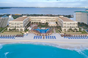 Marriott Cancun, An All-Inclusive Resort