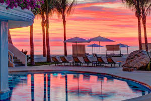 Mar del Cabo by Velas Resorts Pool