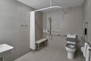 Courtyard Melbourne Flagstaff Gardens Accessible Bathroom