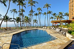 Mana Kai Maui Resort Oceanfront Pool
