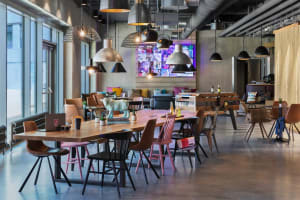 Moxy Munich Ostbahnhof Dining