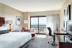 Marina del Rey Marriott Room