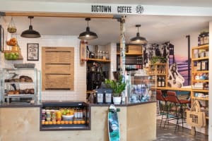 Fairmont Miramar Hotel & Bungalows Coffee Shop