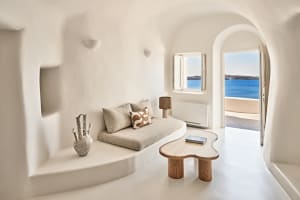 Mystique, a Luxury Collection Hotel, Santorini Wet Allure Suite